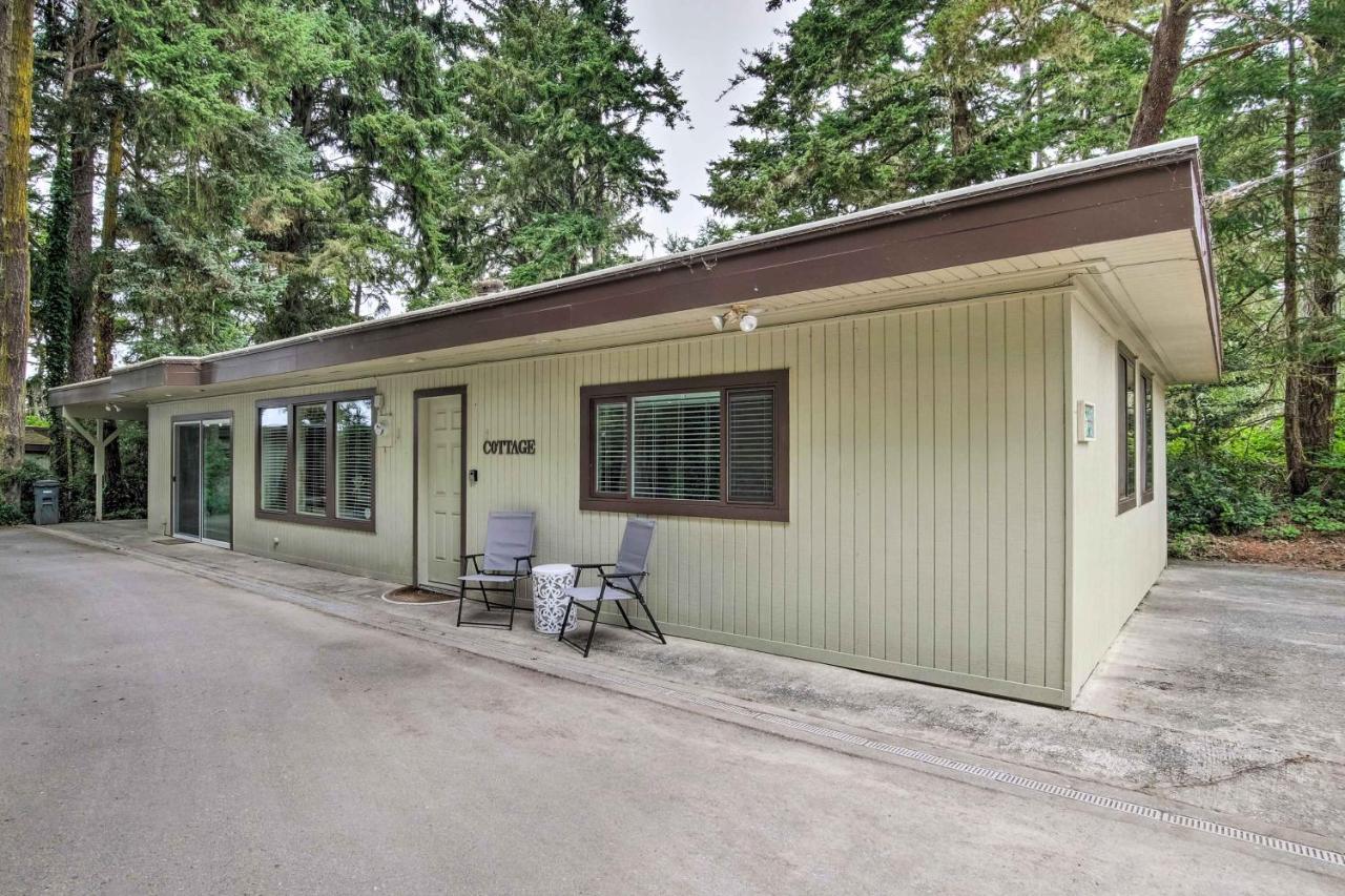 Coos Bay Retreat Less Than 2 Mi To Marina And Casino! 외부 사진